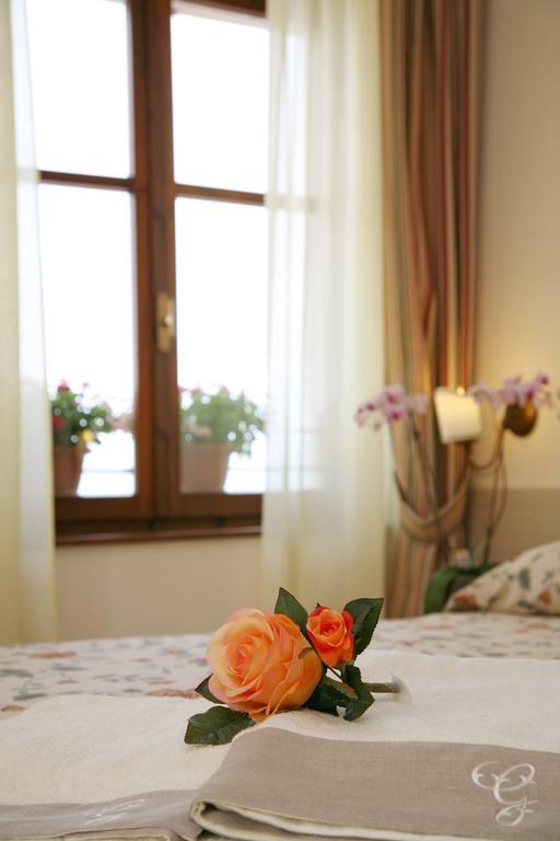 Locanda Le Palafitte Bardolino Quarto foto